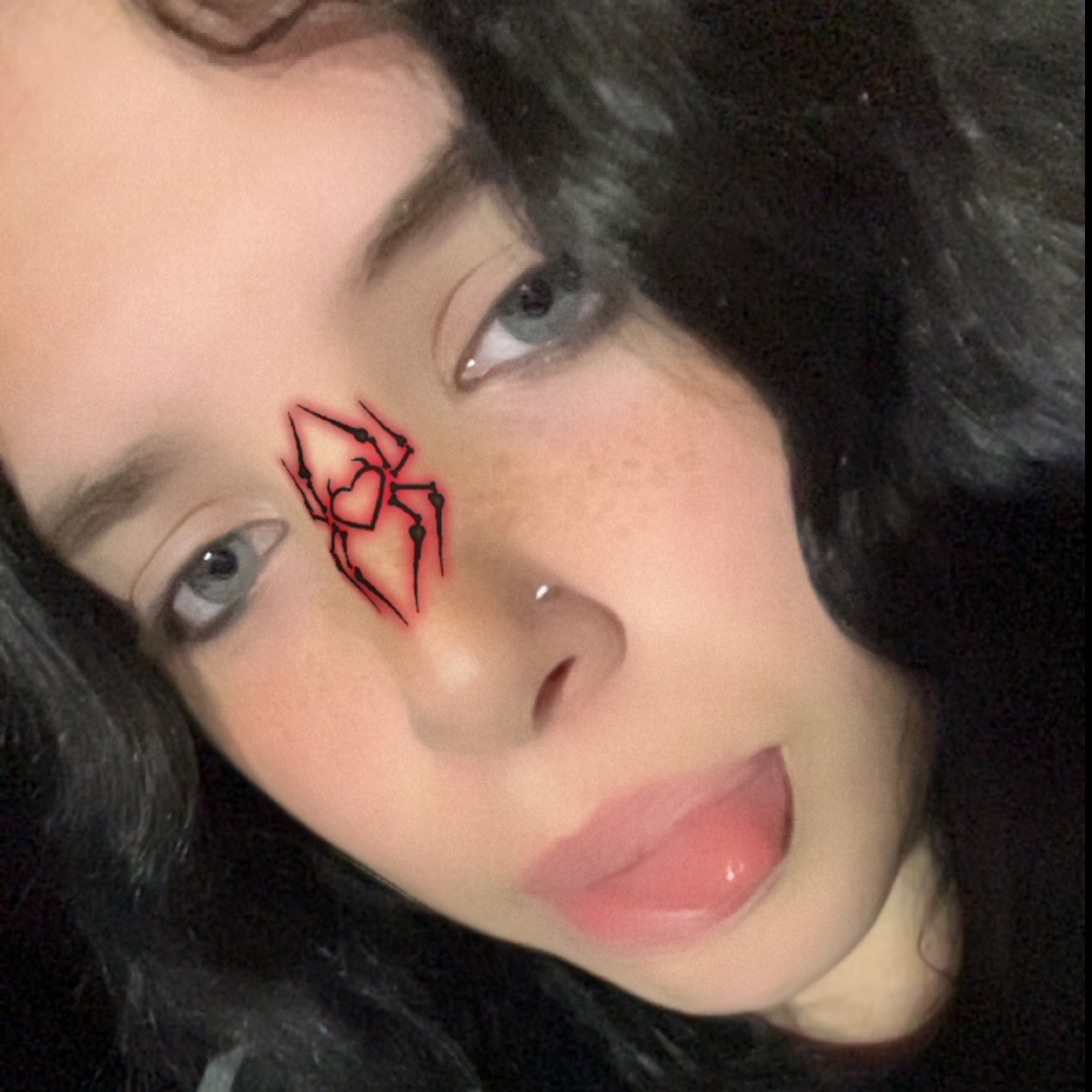 ᵗʰᵃᵗᵒⁿᵉ_ᵏᵃʸˡᵉᵉ 